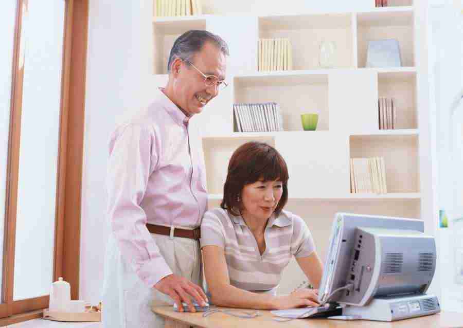 Seniors Leisure Time - Datacraft Sozaijiten  ></a>
<script language=JavaScript> 
  var txt = 