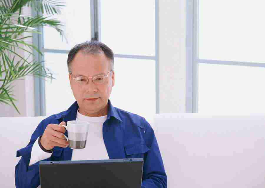 Seniors Leisure Time - Datacraft Sozaijiten  ></a>
<script language=JavaScript> 
  var txt = 