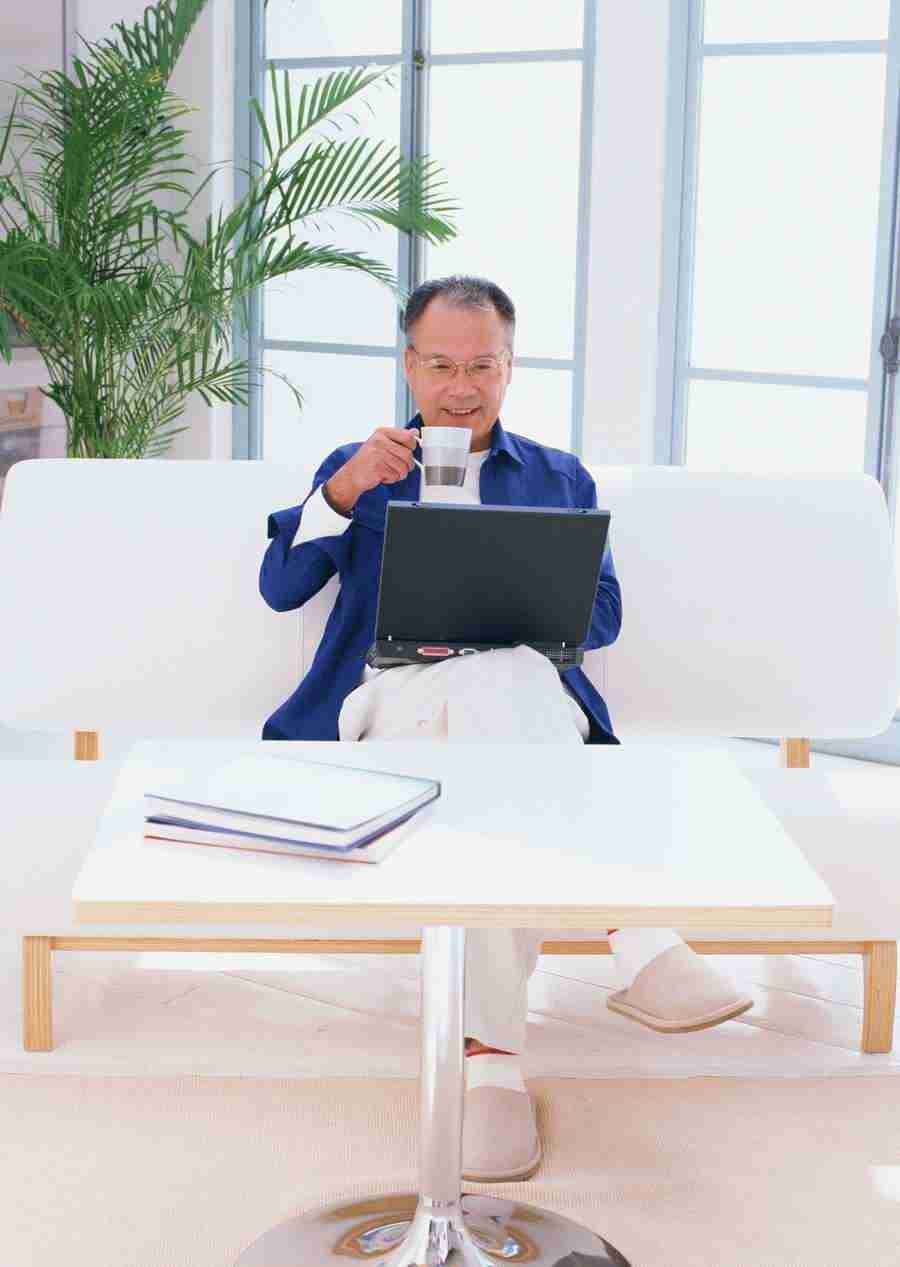 Seniors Leisure Time - Datacraft Sozaijiten  ></a>
<script language=JavaScript> 
  var txt = 