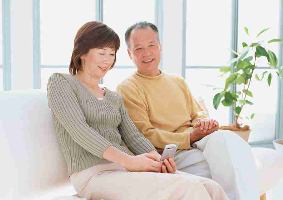 Seniors Leisure Time - Datacraft Sozaijiten  ></a>
<script language=JavaScript> 
  var txt = 