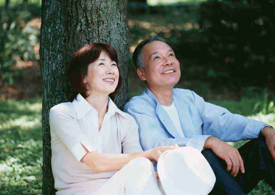 Seniors Leisure Time - Datacraft Sozaijiten  ></a>
<script language=JavaScript> 
  var txt = 