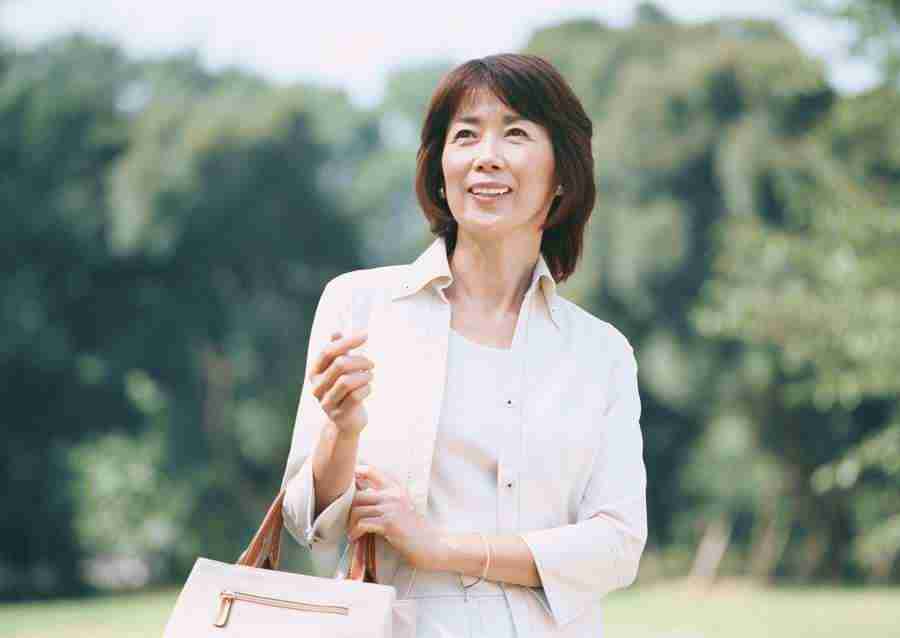 Seniors Leisure Time - Datacraft Sozaijiten  ></a>
<script language=JavaScript> 
  var txt = 