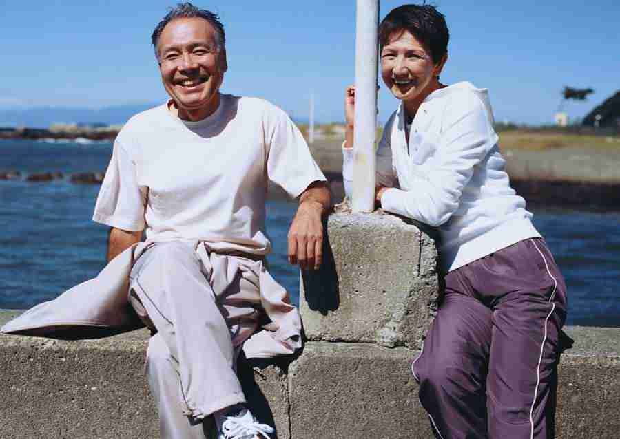 Seniors on Holiday - Datacraft Sozaijiten  ></a>
<script language=JavaScript> 
  var txt = 