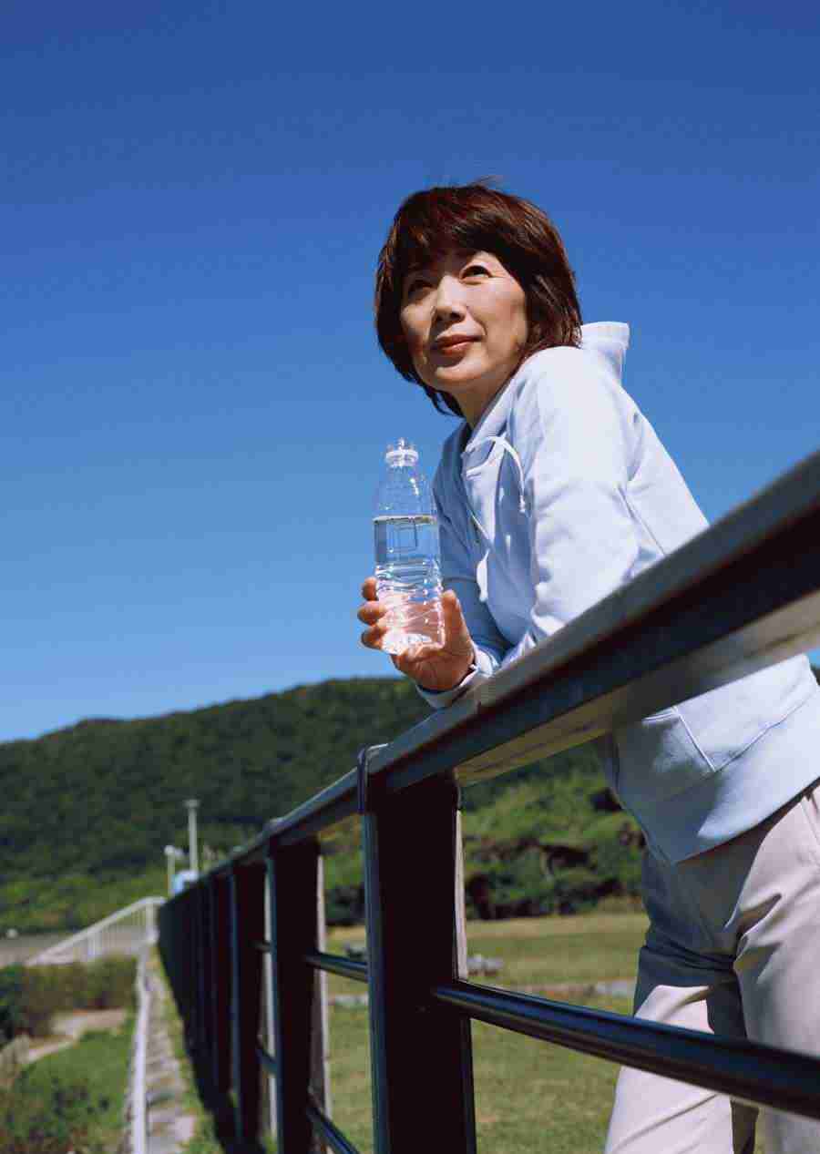 Seniors on Holiday - Datacraft Sozaijiten  ></a>
<script language=JavaScript> 
  var txt = 