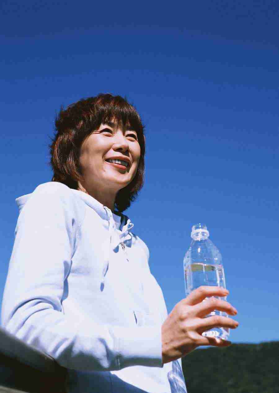 Seniors on Holiday - Datacraft Sozaijiten  ></a>
<script language=JavaScript> 
  var txt = 