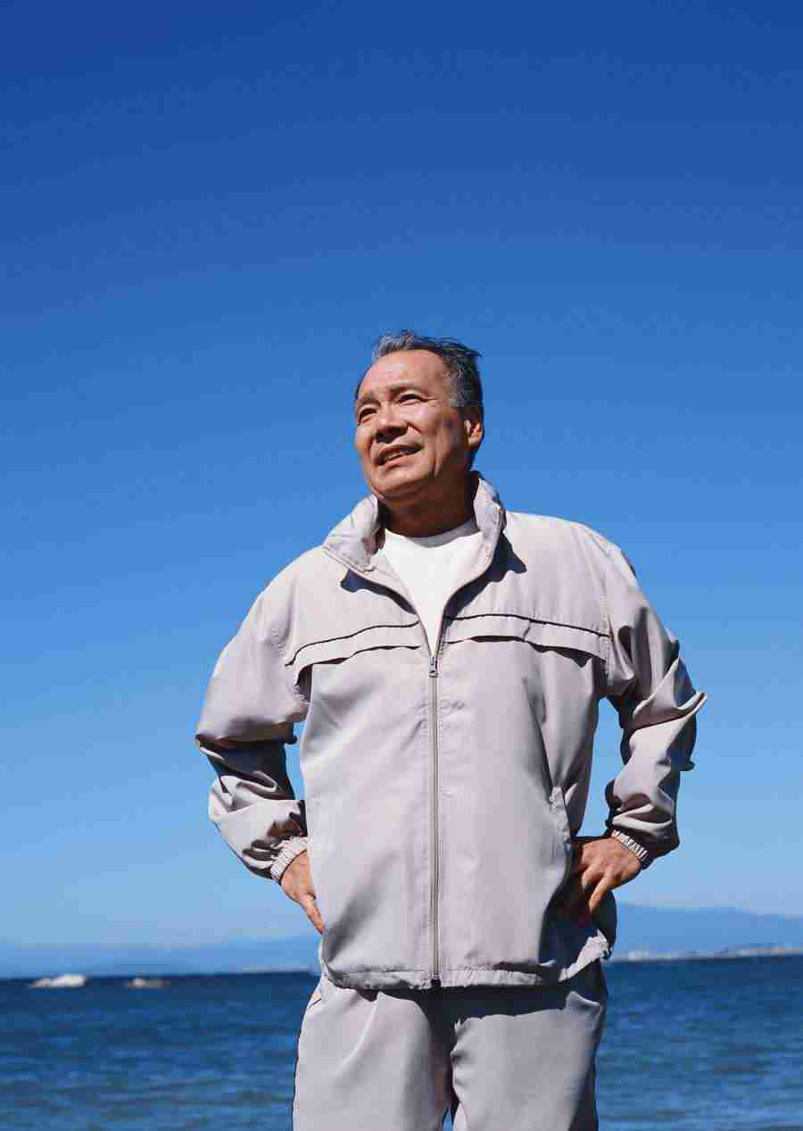 Seniors on Holiday - Datacraft Sozaijiten  ></a>
<script language=JavaScript> 
  var txt = 