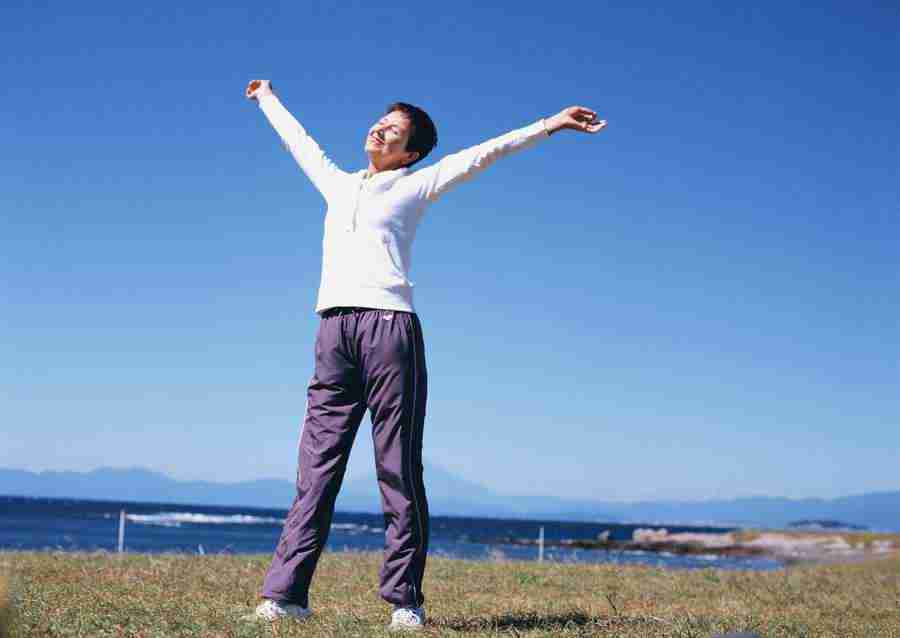 Seniors on Holiday - Datacraft Sozaijiten  ></a>
<script language=JavaScript> 
  var txt = 