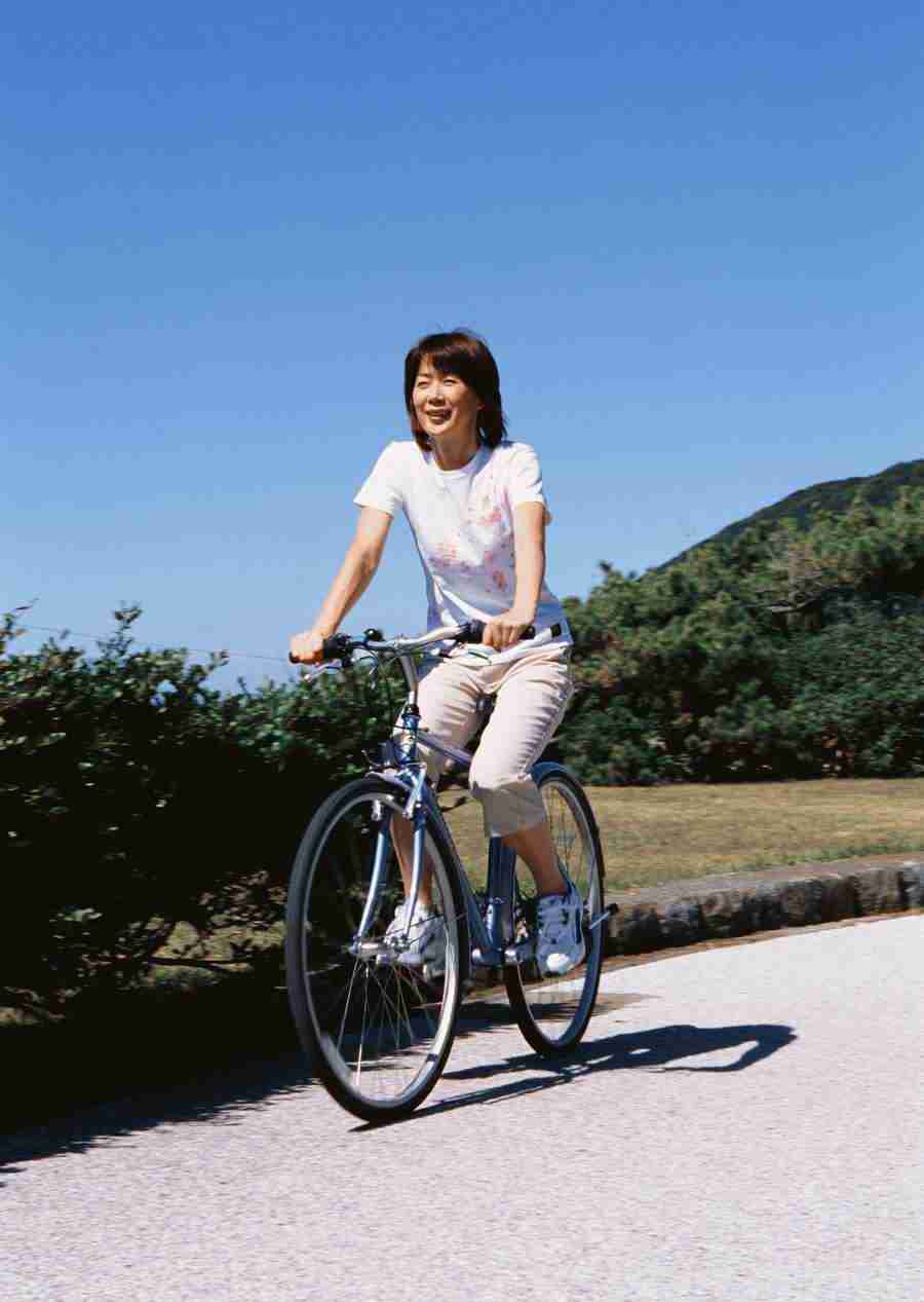 Seniors on Holiday - Datacraft Sozaijiten  ></a>
<script language=JavaScript> 
  var txt = 