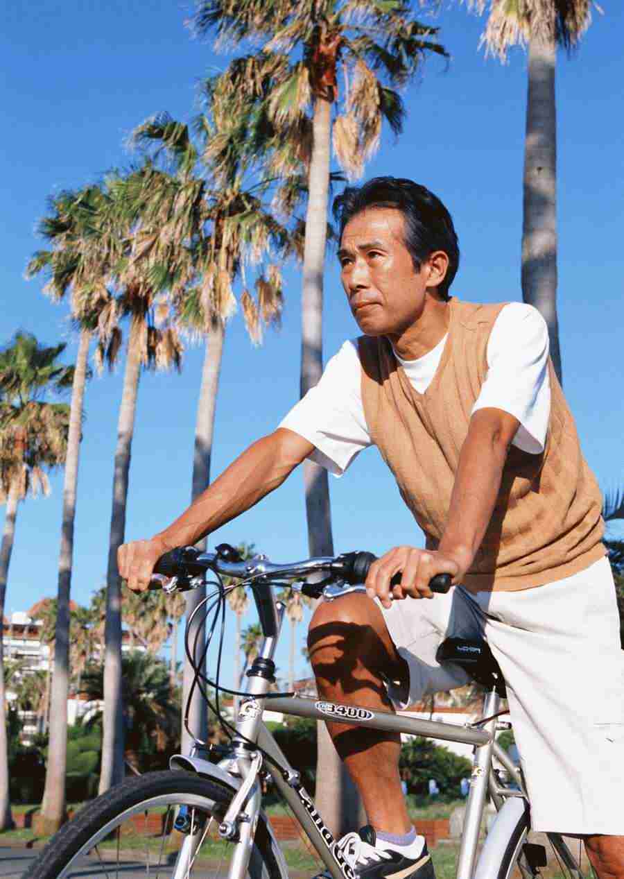 Seniors on Holiday - Datacraft Sozaijiten  ></a>
<script language=JavaScript> 
  var txt = 