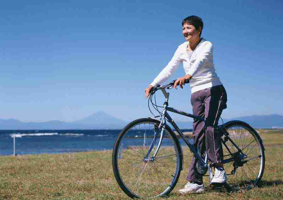 Seniors on Holiday - Datacraft Sozaijiten  ></a>
<script language=JavaScript> 
  var txt = 