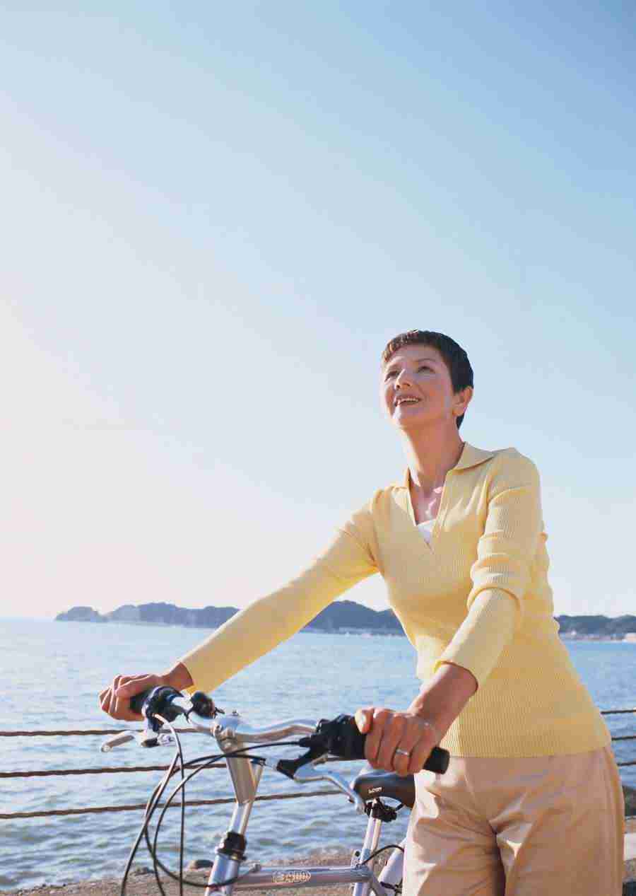 Seniors on Holiday - Datacraft Sozaijiten  ></a>
<script language=JavaScript> 
  var txt = 