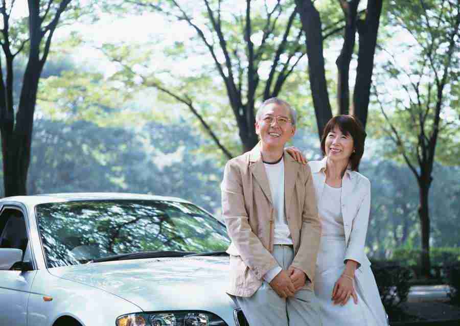 Seniors on Holiday - Datacraft Sozaijiten  ></a>
<script language=JavaScript> 
  var txt = 