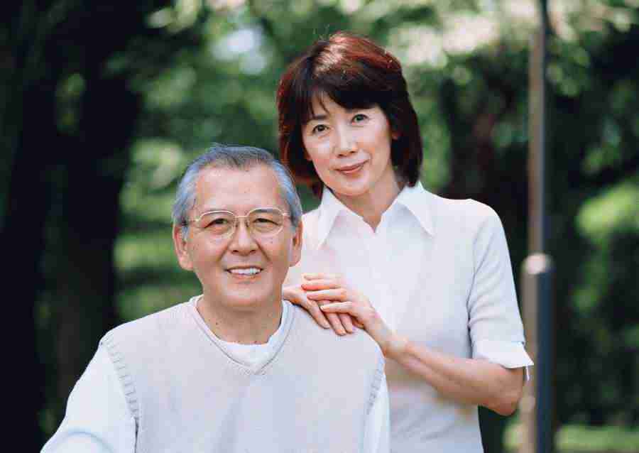 Seniors on Holiday - Datacraft Sozaijiten  ></a>
<script language=JavaScript> 
  var txt = 