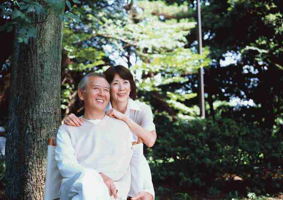 Seniors on Holiday - Datacraft Sozaijiten  ></a>
<script language=JavaScript> 
  var txt = 