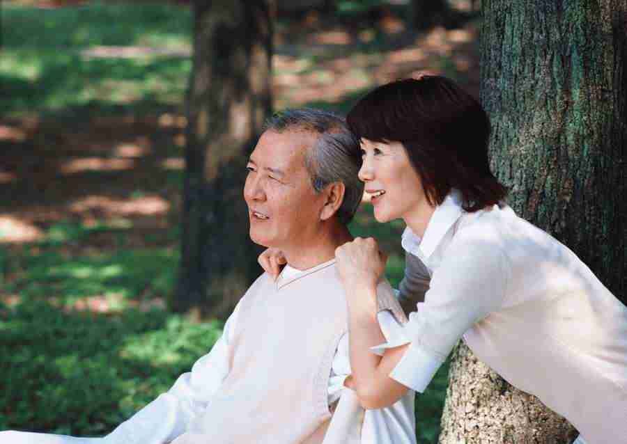 Seniors on Holiday - Datacraft Sozaijiten  ></a>
<script language=JavaScript> 
  var txt = 