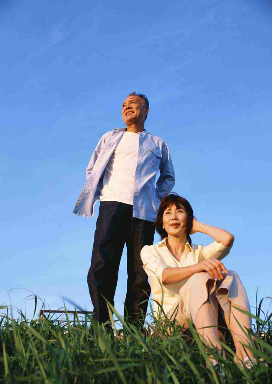 Seniors on Holiday - Datacraft Sozaijiten  ></a>
<script language=JavaScript> 
  var txt = 
