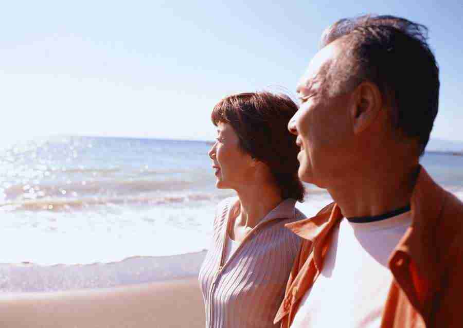 Seniors on Holiday - Datacraft Sozaijiten  ></a>
<script language=JavaScript> 
  var txt = 