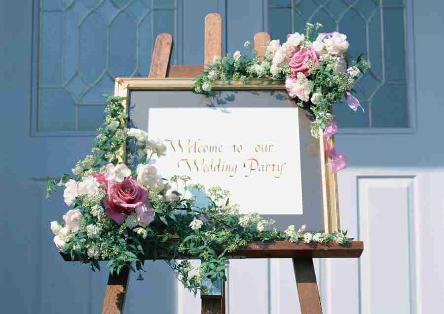 Wedding Flowers - Datacraft Sozaijiten  ></a>
<script language=JavaScript> 
  var txt = 