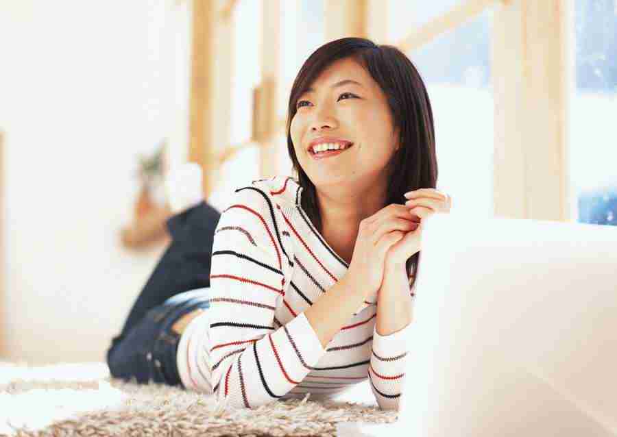 Woman Freshness And Smiles - Datacraft Sozaijiten  ></a>
<script language=JavaScript> 
  var txt = 