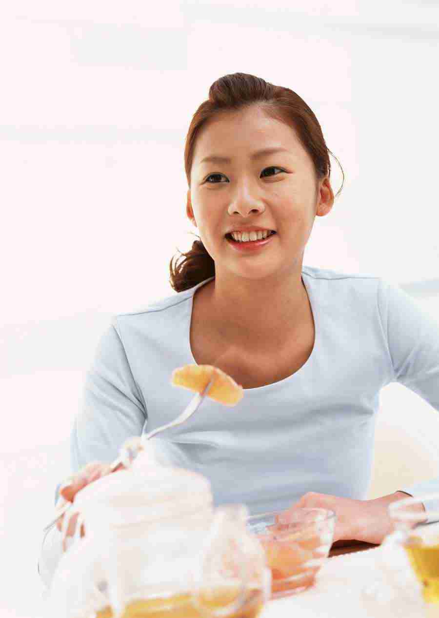 Woman Freshness And Smiles - Datacraft Sozaijiten  ></a>
<script language=JavaScript> 
  var txt = 