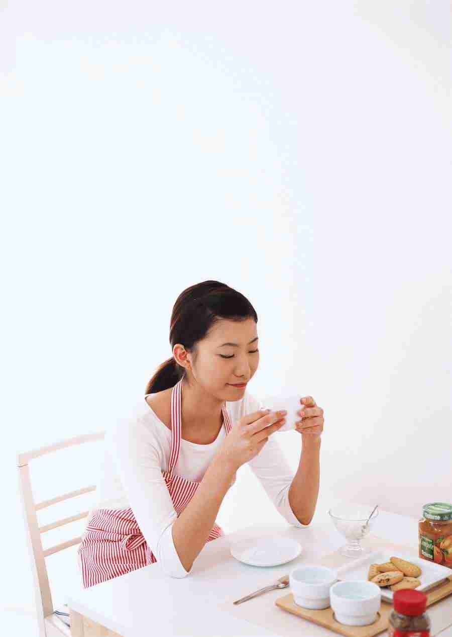 Woman Freshness And Smiles - Datacraft Sozaijiten  ></a>
<script language=JavaScript> 
  var txt = 