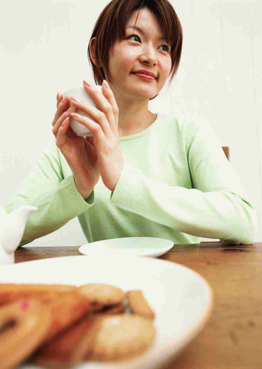 Woman Freshness And Smiles - Datacraft Sozaijiten  ></a>
<script language=JavaScript> 
  var txt = 