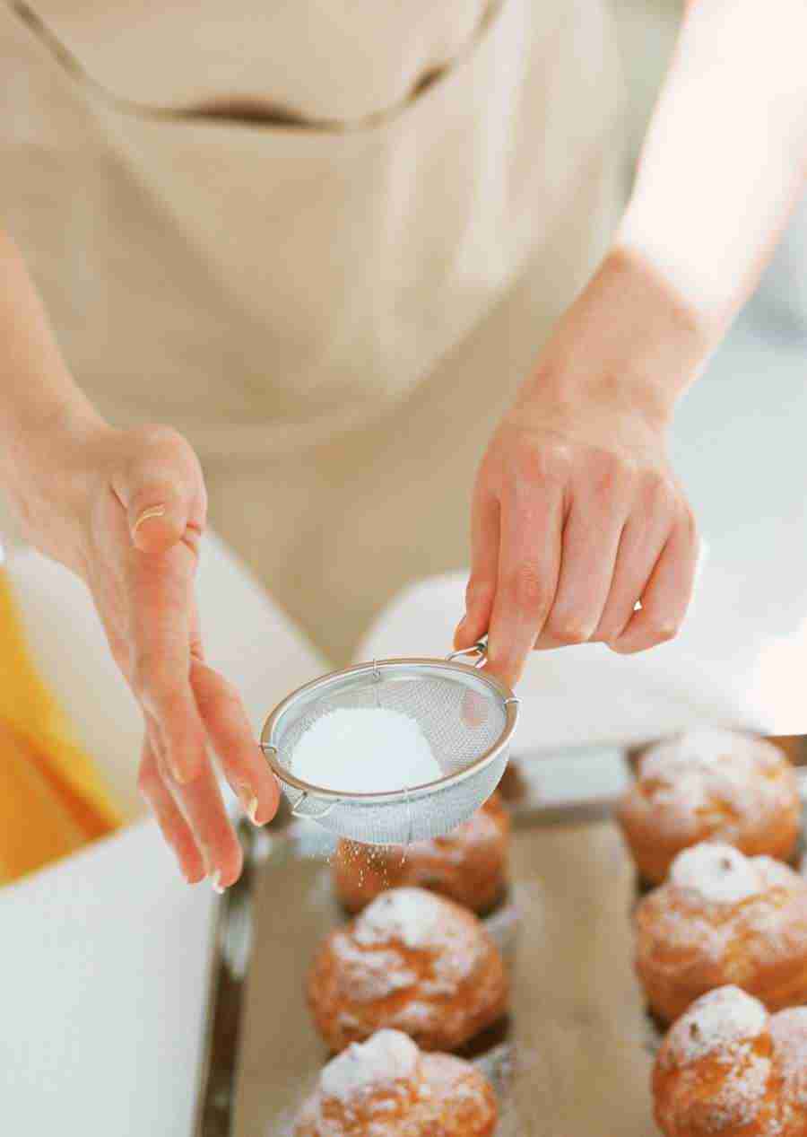 Women in the Kitchen - Datacraft Sozaijiten  ></a>
<script language=JavaScript> 
  var txt = 