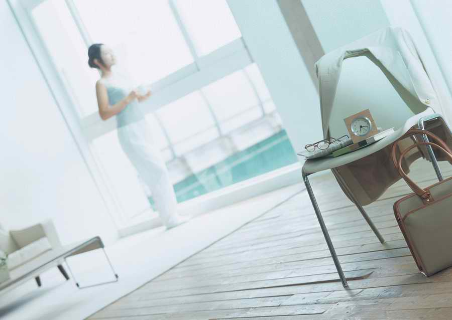 Women In the Morning Lifestyles - Datacraft Sozaijiten  ></a>
<script language=JavaScript> 
  var txt = 