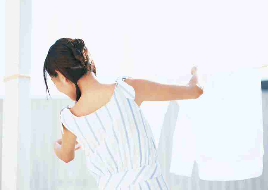 Woman Private Time - Datacraft Sozaijiten  ></a>
<script language=JavaScript> 
  var txt = 