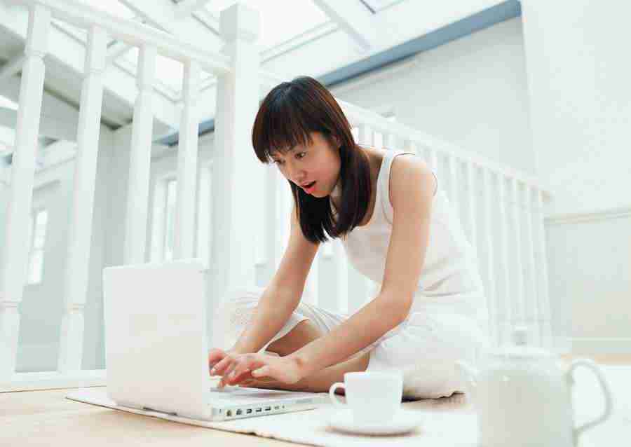 Woman Private Time - Datacraft Sozaijiten  ></a>
<script language=JavaScript> 
  var txt = 