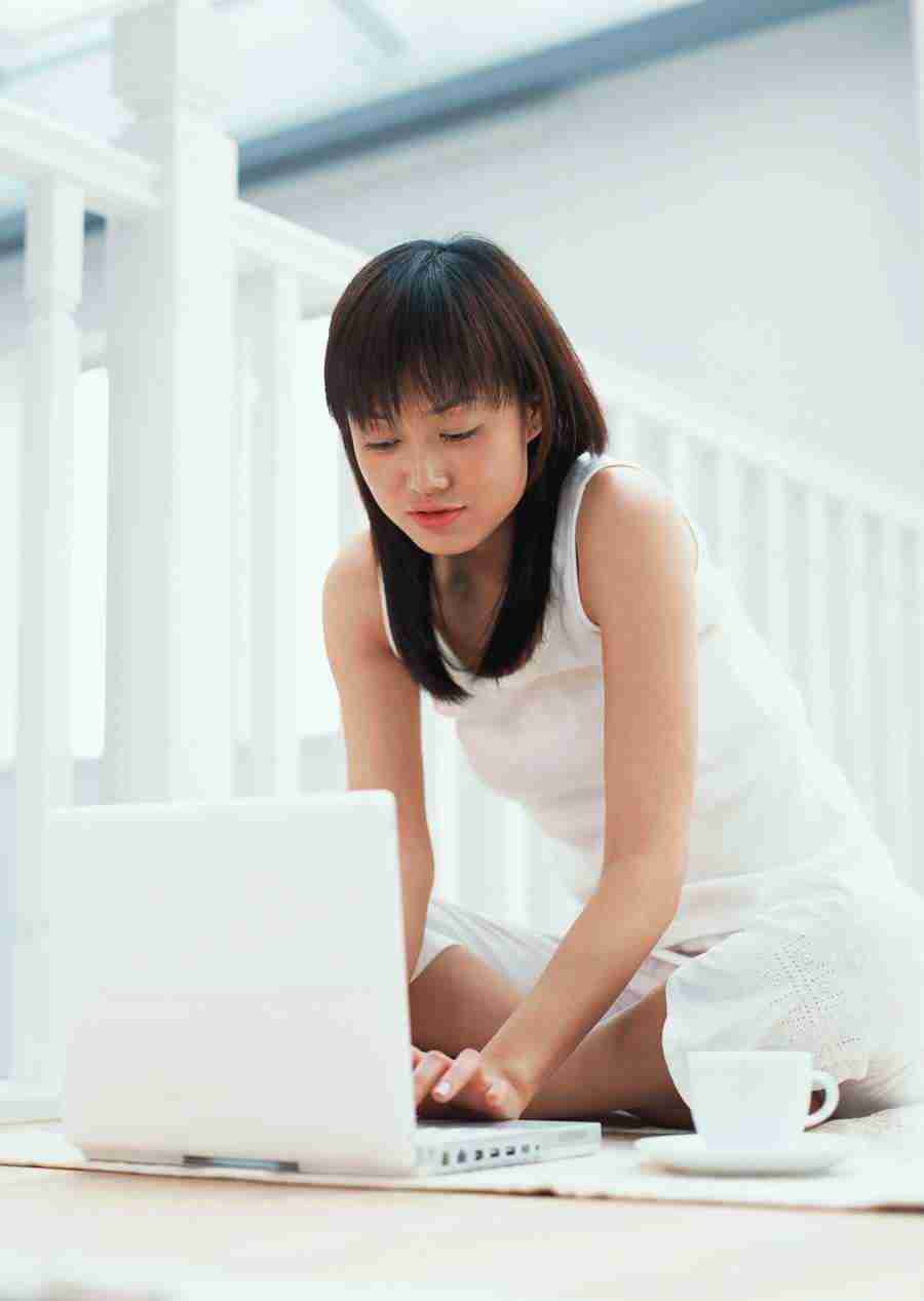 Woman Private Time - Datacraft Sozaijiten  ></a>
<script language=JavaScript> 
  var txt = 