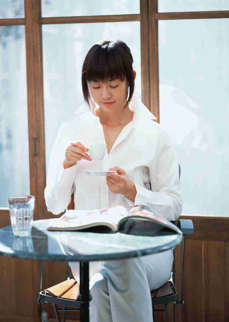 Woman Private Time - Datacraft Sozaijiten  ></a>
<script language=JavaScript> 
  var txt = 