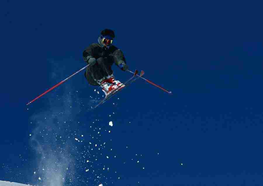 Winter Sports And Resorts - Datacraft Sozaijiten  ></a>
<script language=JavaScript> 
  var txt = 
