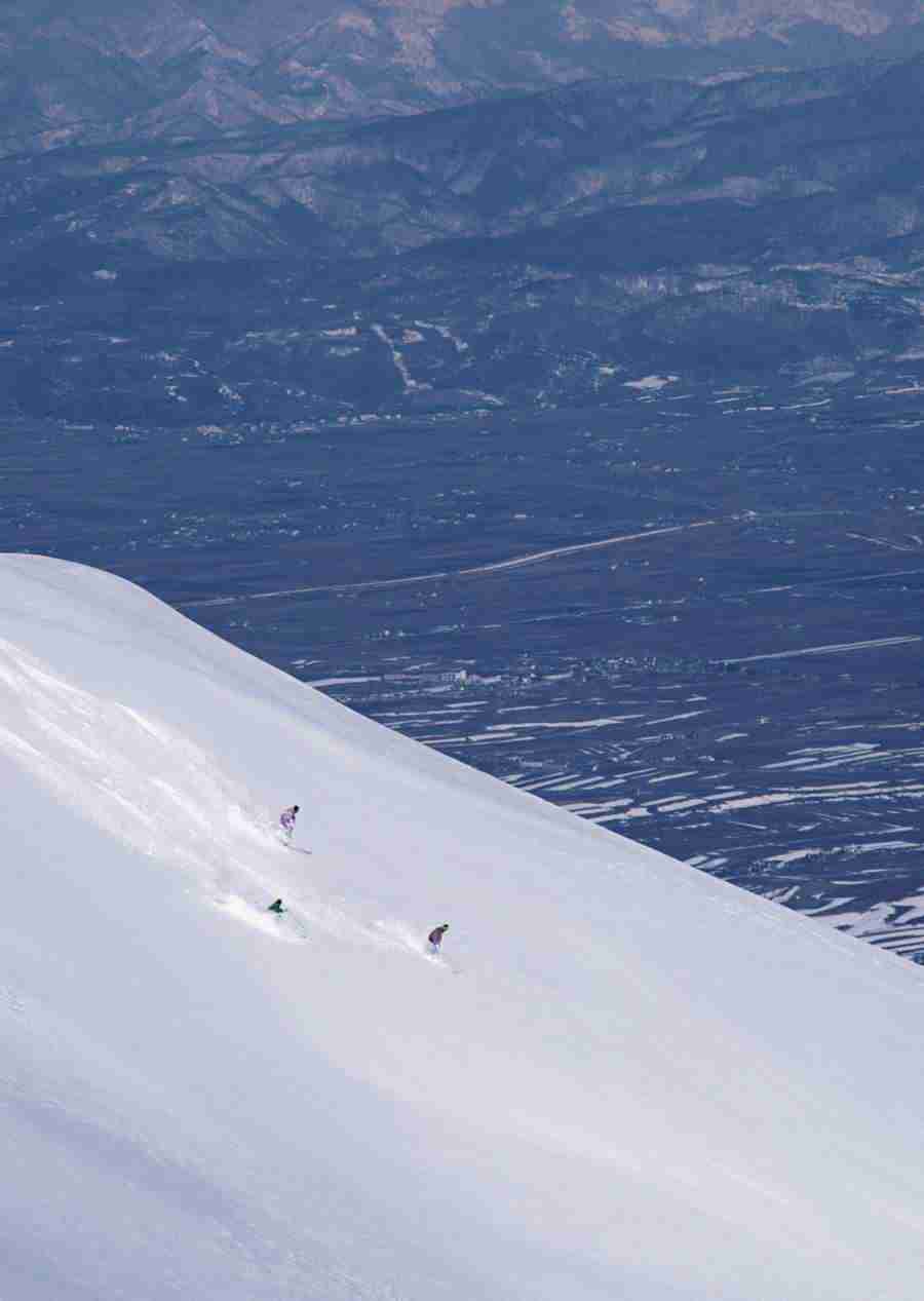 Winter Sports And Resorts - Datacraft Sozaijiten  ></a>
<script language=JavaScript> 
  var txt = 