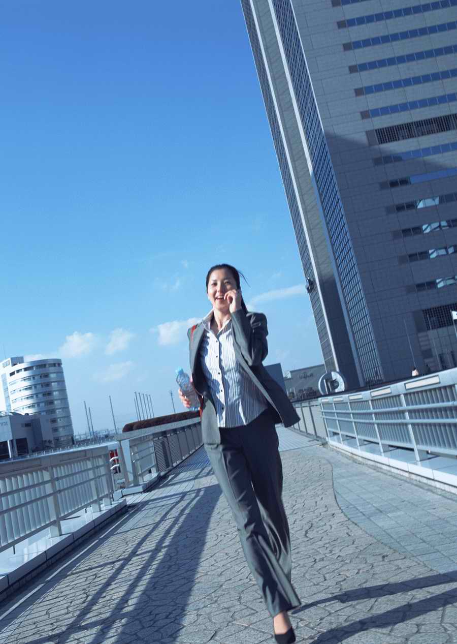 Working Women - Datacraft Sozaijiten  ></a>
<script language=JavaScript> 
  var txt = 