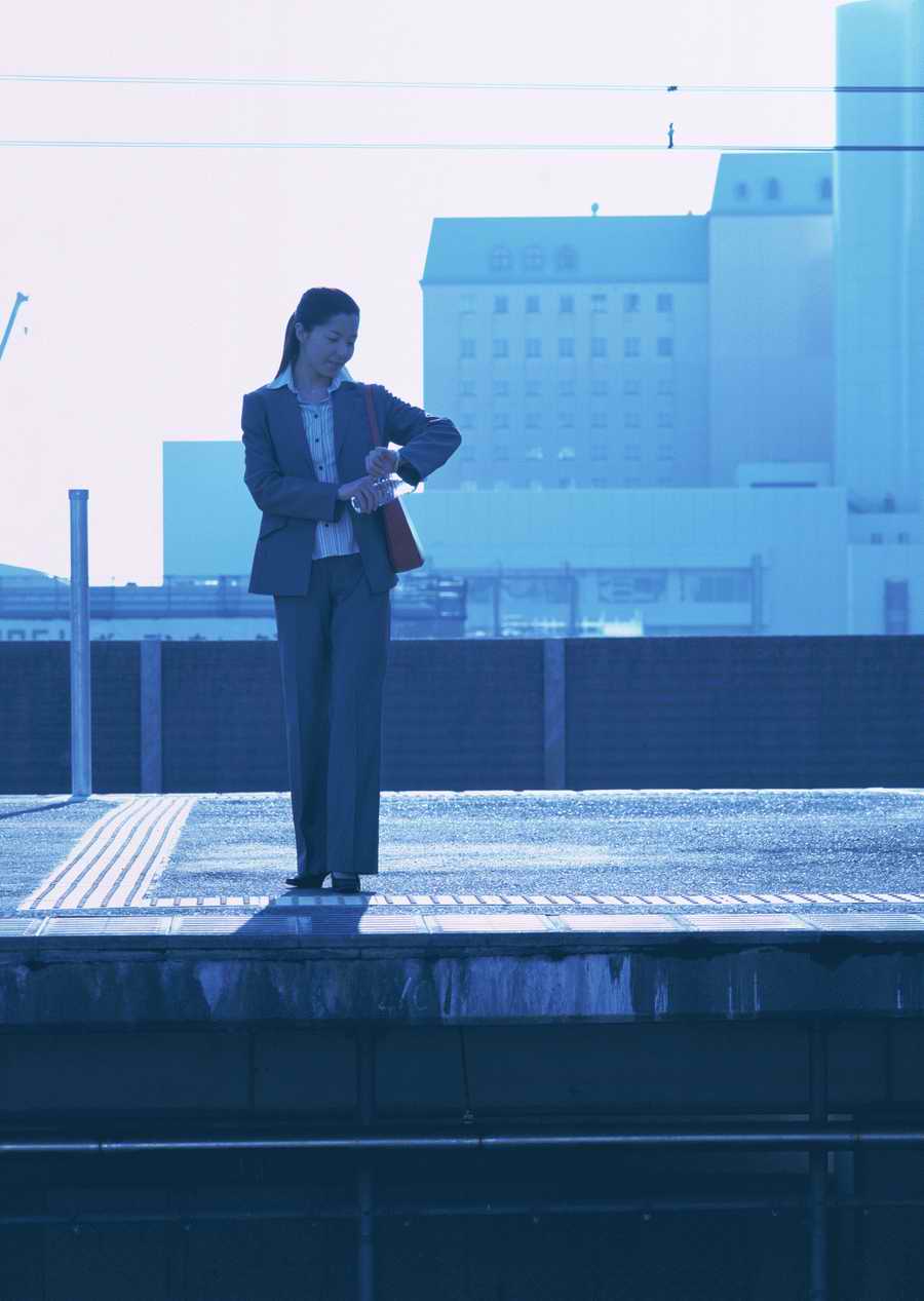 Working Women - Datacraft Sozaijiten  ></a>
<script language=JavaScript> 
  var txt = 