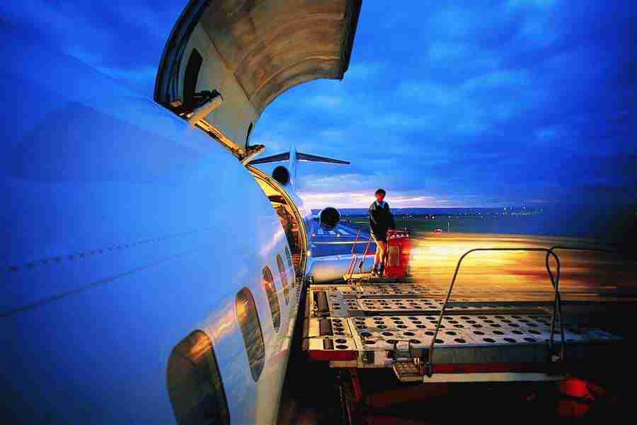 Cargo - Digital Vision ></a>
<script language=JavaScript> 
  var txt = 