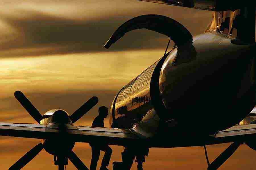 Cargo - Digital Vision ></a>
<script language=JavaScript> 
  var txt = 
