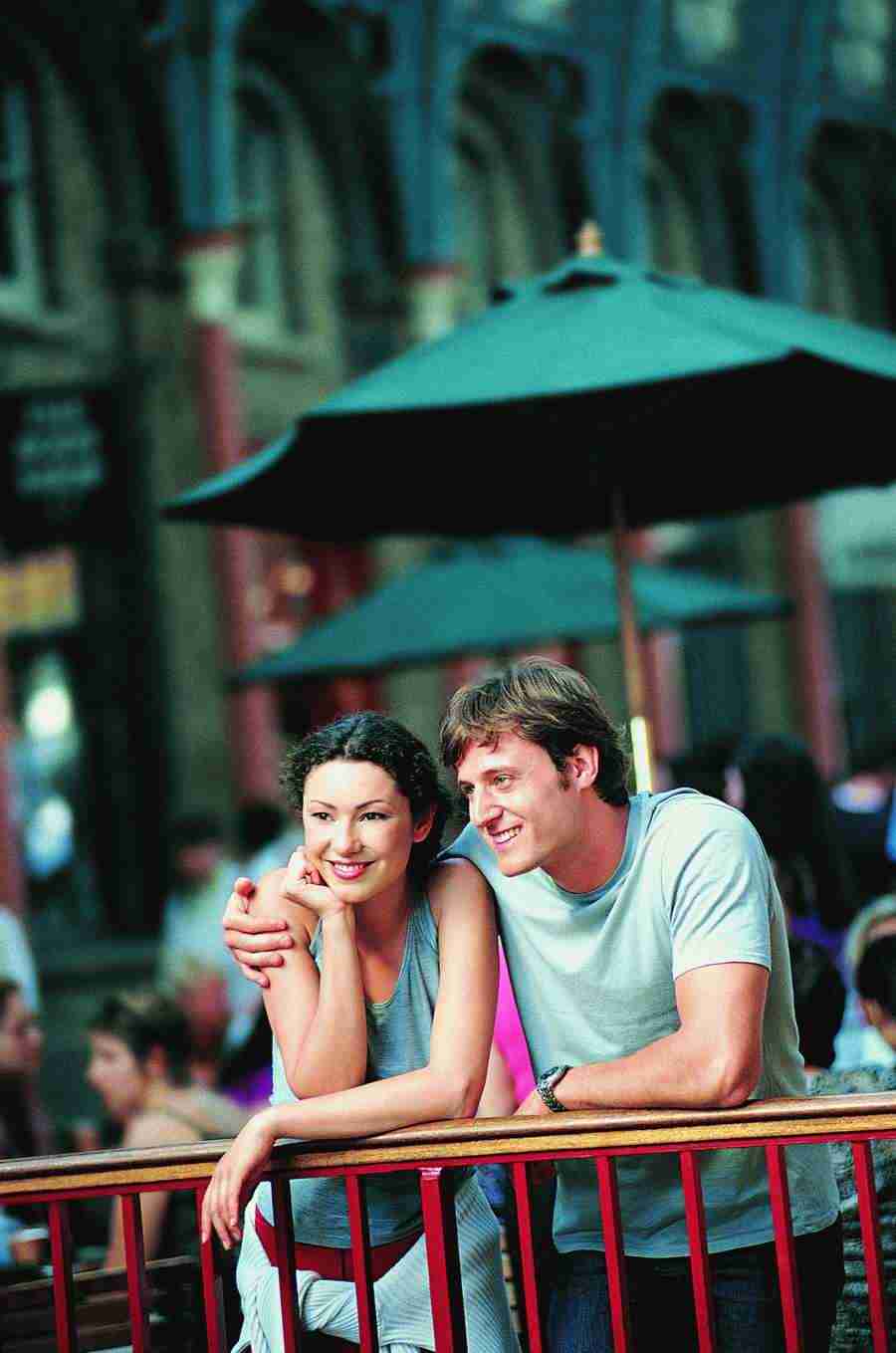 City Break - Digital Vision ></a>
<script language=JavaScript> 
  var txt = 