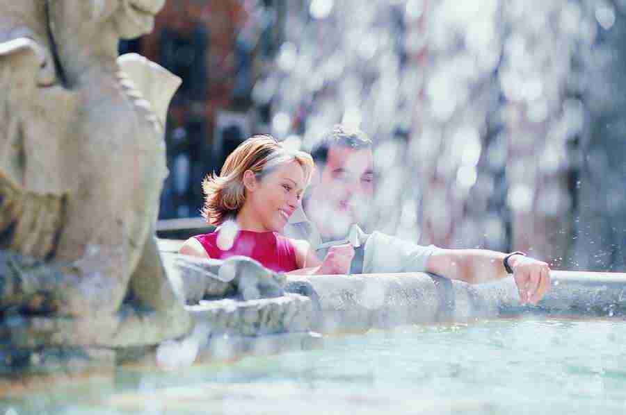 City Break - Digital Vision ></a>
<script language=JavaScript> 
  var txt = 