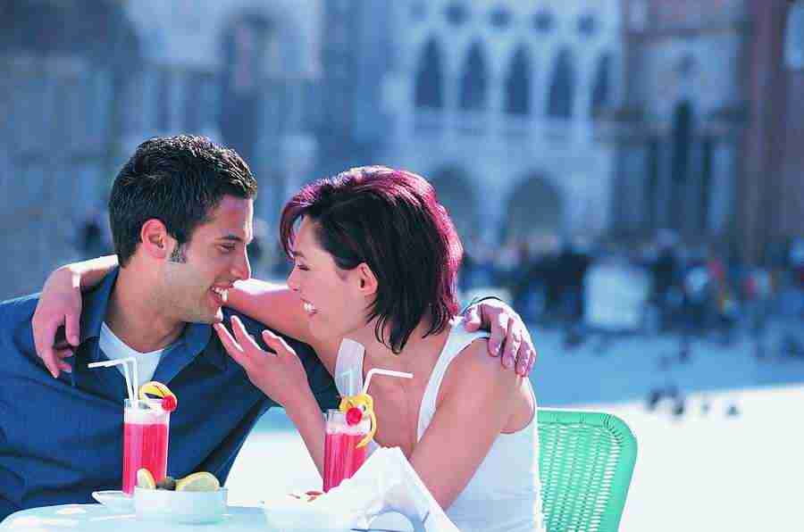 City Break - Digital Vision ></a>
<script language=JavaScript> 
  var txt = 