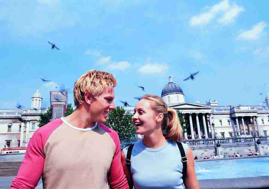 City Break - Digital Vision ></a>
<script language=JavaScript> 
  var txt = 