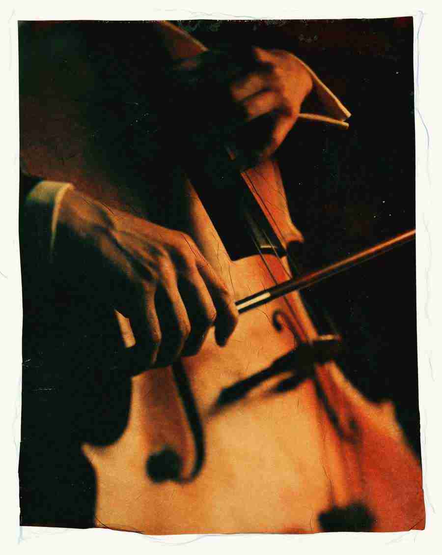 Classical Music - Digital Vision ></a>
<script language=JavaScript> 
  var txt = 