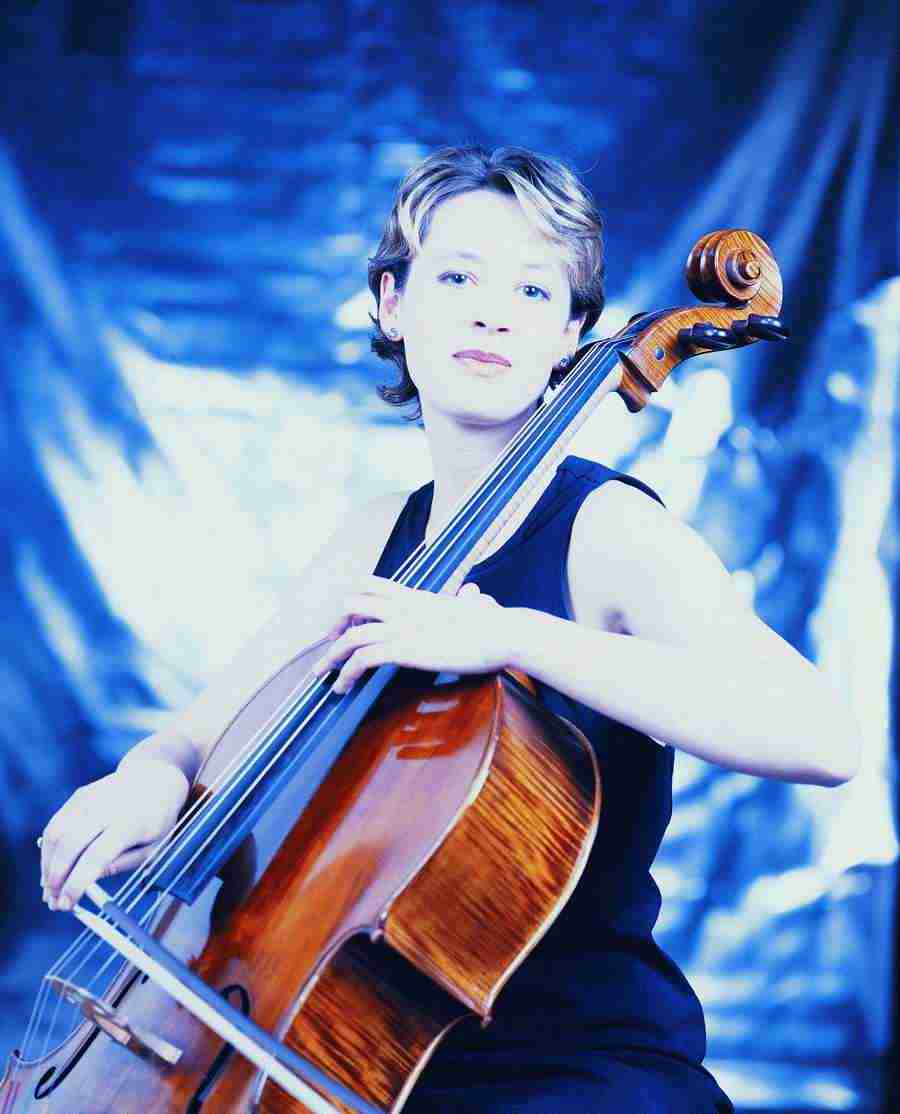 Classical Music - Digital Vision ></a>
<script language=JavaScript> 
  var txt = 