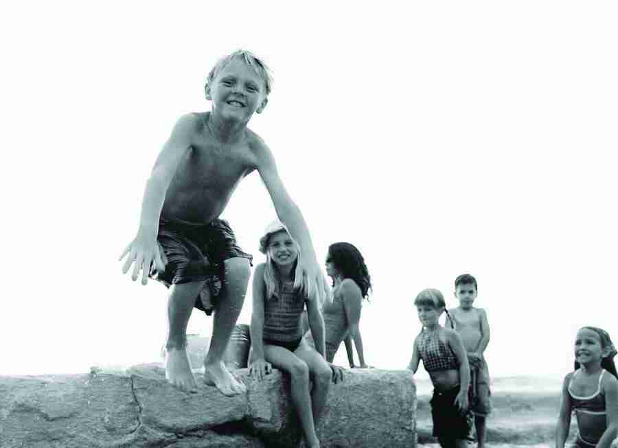 Childsplay - Digital Vision ></a>
<script language=JavaScript> 
  var txt = 
