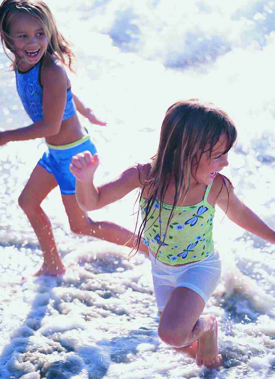 European Childsplay - Digital Vision ></a>
<script language=JavaScript> 
  var txt = 