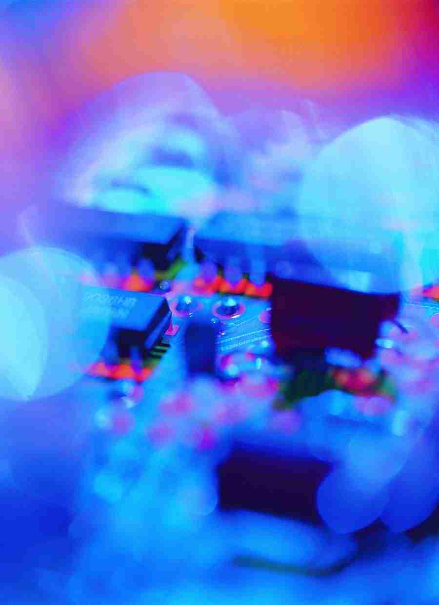 Electro Delirium - Digital Vision ></a>
<script language=JavaScript> 
  var txt = 