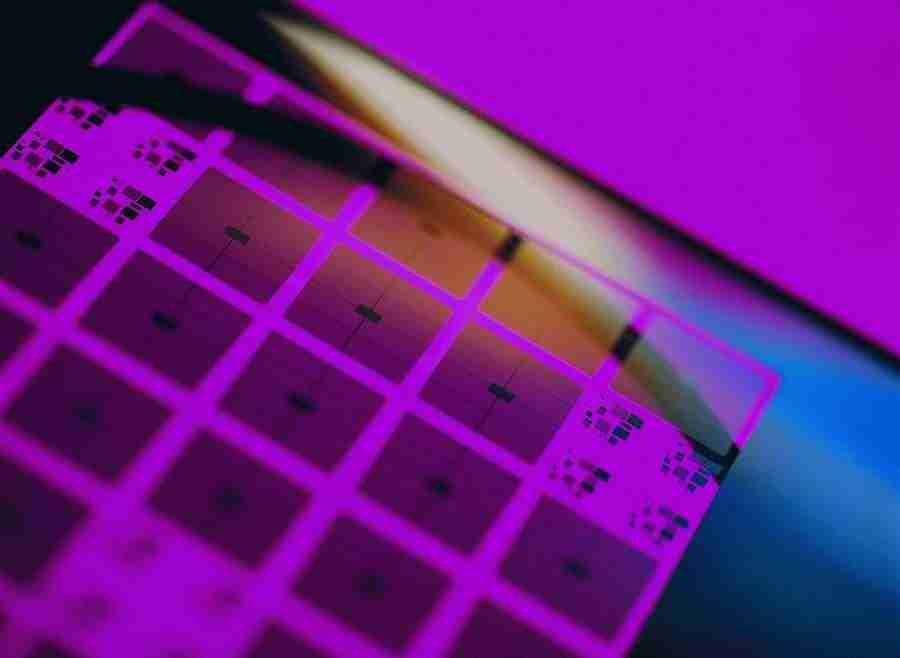Electro Delirium - Digital Vision ></a>
<script language=JavaScript> 
  var txt = 