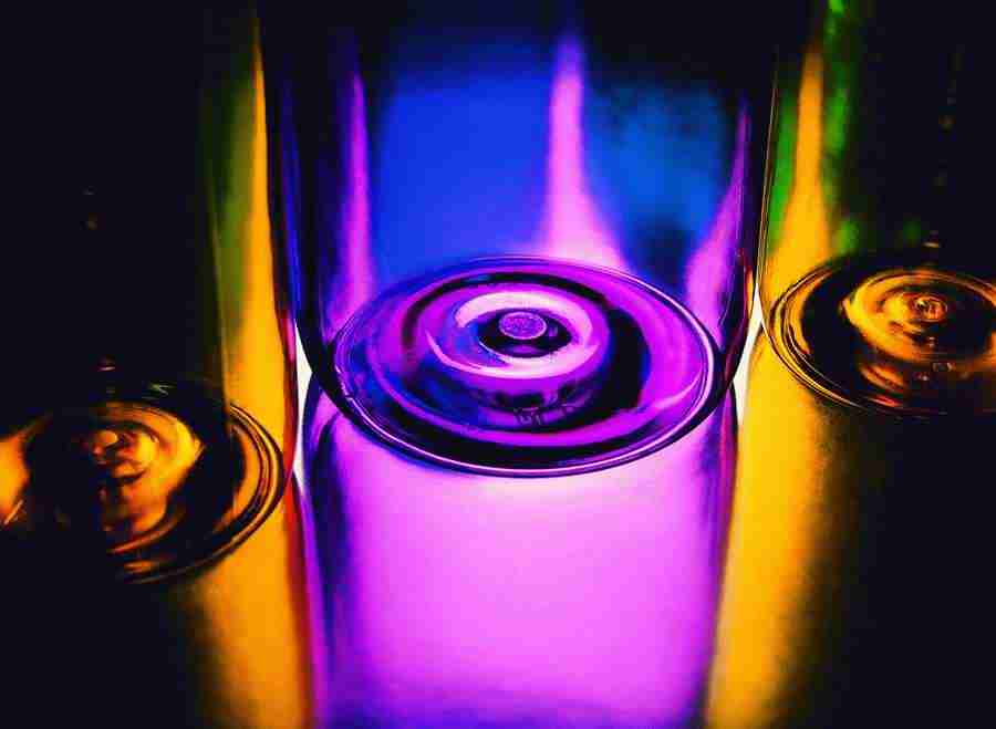 Industry in Action - Digital Vision ></a>
<script language=JavaScript> 
  var txt = 