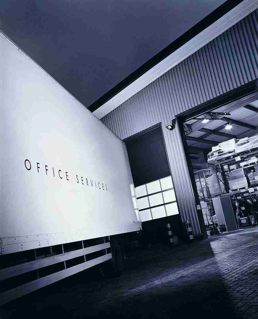 Industry in Action - Digital Vision ></a>
<script language=JavaScript> 
  var txt = 